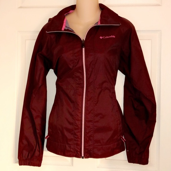 Columbia Jackets & Blazers - 🆕 COLUMBIA Burgundy Windbreaker